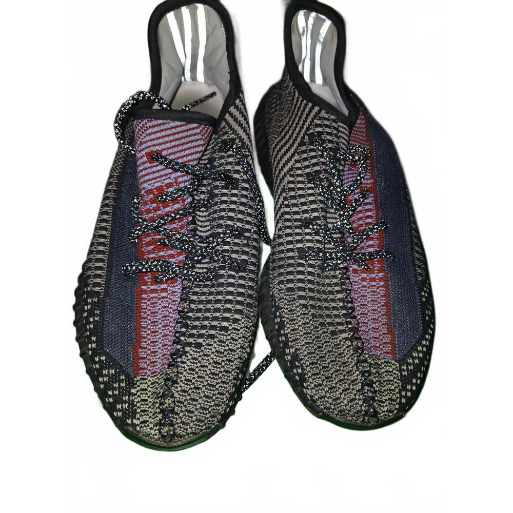 Men's Adidas Yeezy Boost 350 V2 Yecheil,8.5,good used condition